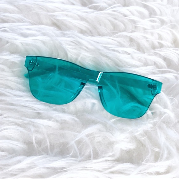 🎀 NEW • Teal Plastic Sunnies • - Picture 2 of 6